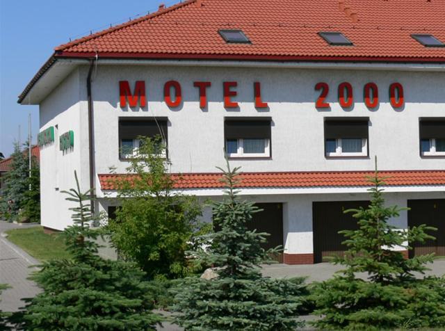Motel 2000 Stęszew Eksteriør bilde