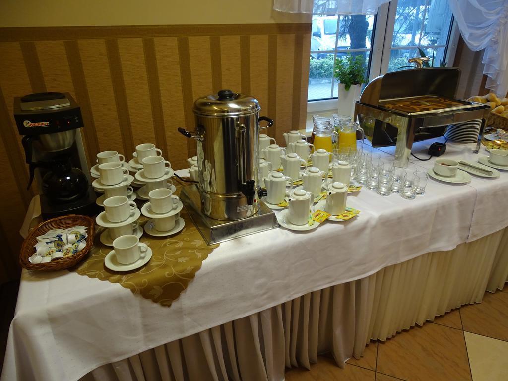 Motel 2000 Stęszew Eksteriør bilde