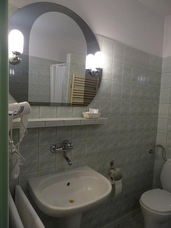 Motel 2000 Stęszew Eksteriør bilde